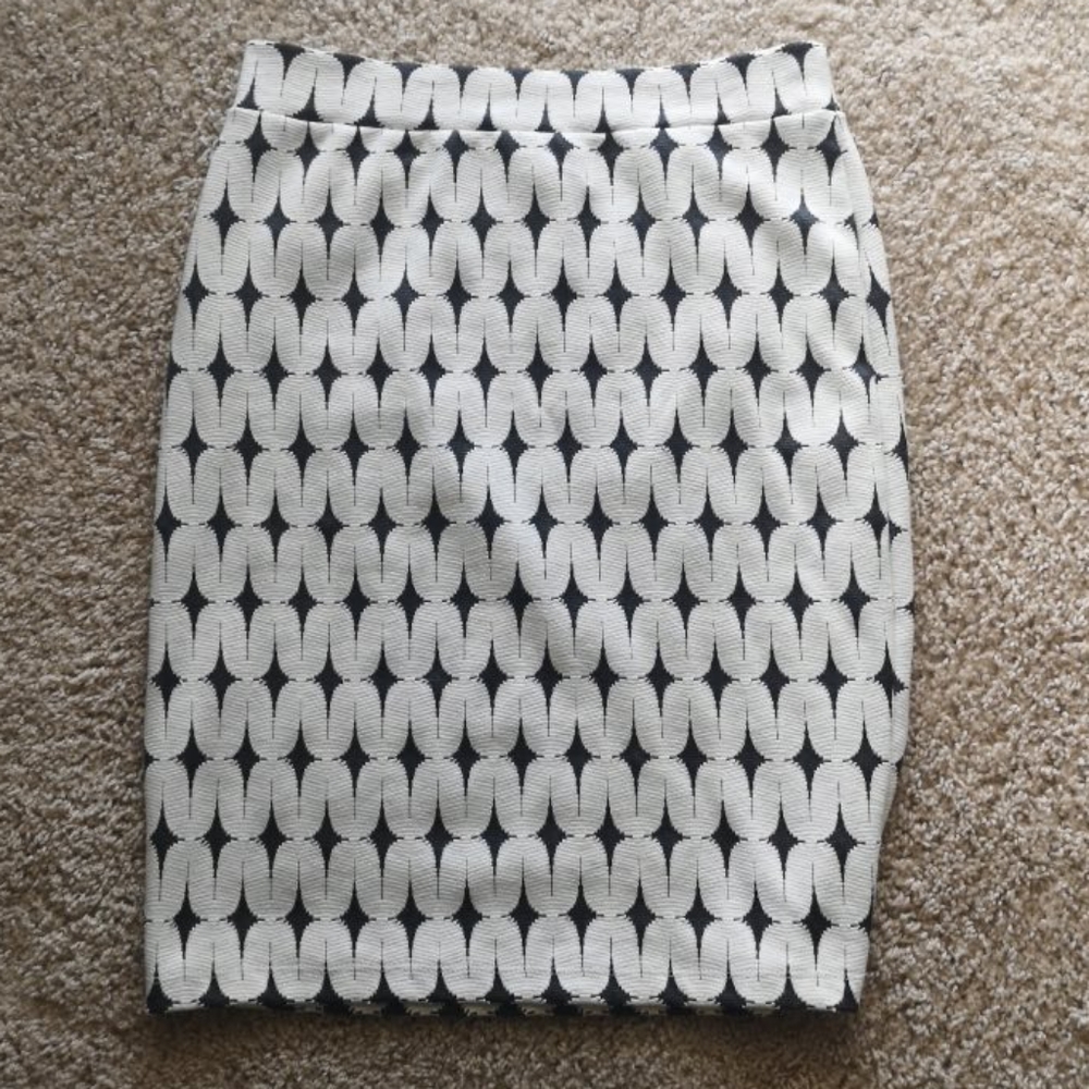 Renne c pencil skirt